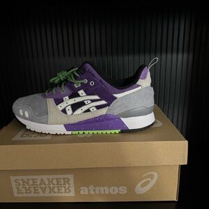 ASICS atoms collaboration size 8.5 men deadstock